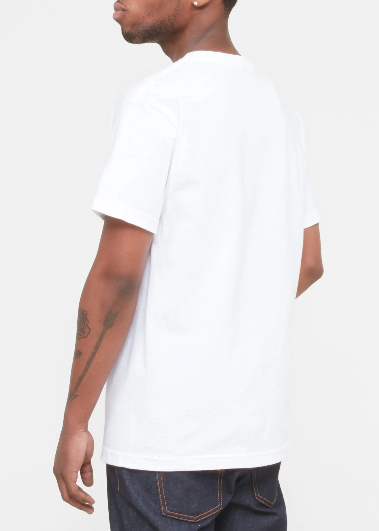 CHINATOWN MARKET: UV SMILEY BBALL TEE [WHITE]